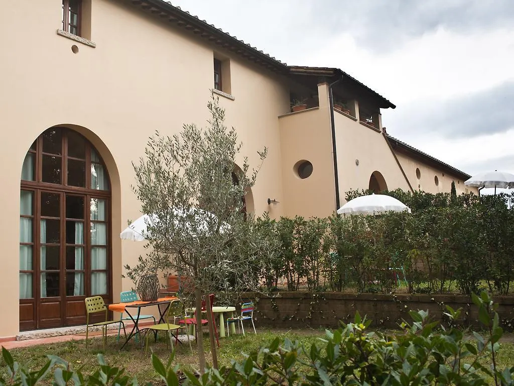 Hotel Il Poggio di San Ruffino Lari 0*,